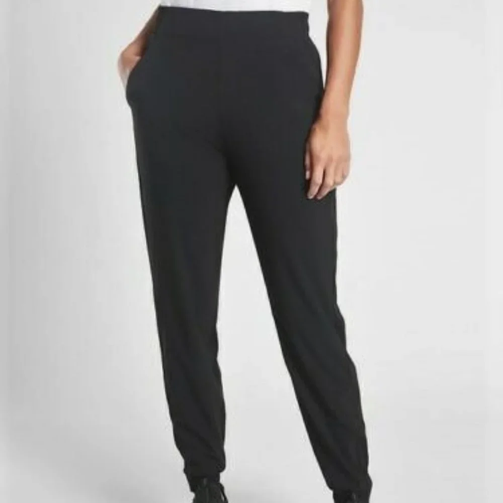 Athleta Brooklyn Lined Joggers size 2 Black